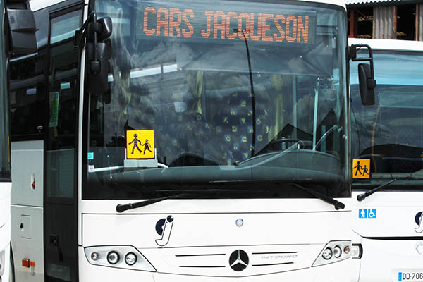 Jacqueson autocars scolaires