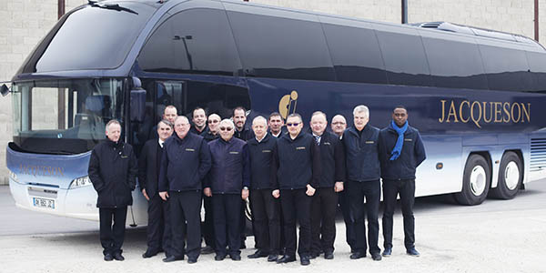 Service atelier Jacqueson Autocars