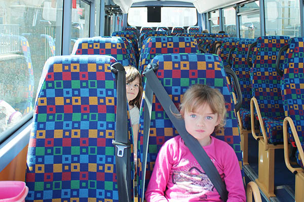 Enfant attaché - Jacqueson Autocars